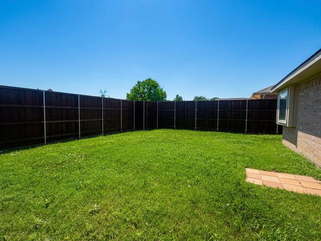 3722 Arbordale Lane, Sachse, TX 75048