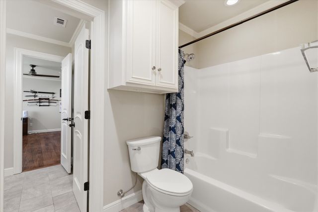 89 Thornwood Lane, Van Alstyne, TX 75495