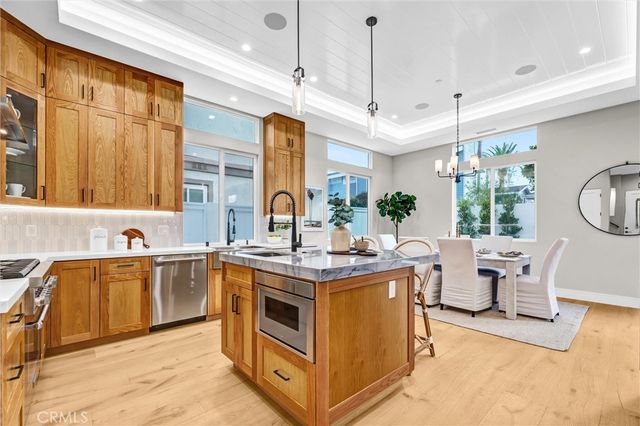 2016 Farrell Avenue B, Redondo Beach, CA 90278