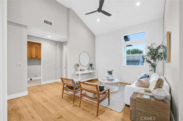 2016 Farrell Avenue B, Redondo Beach, CA 90278