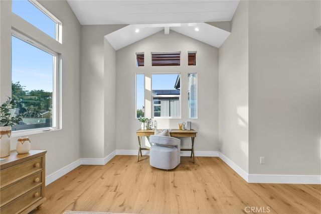 2016 Farrell Avenue B, Redondo Beach, CA 90278