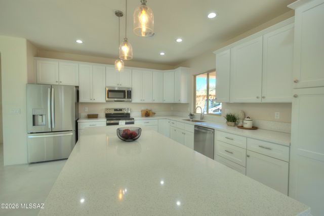 1847 Circulo Glorieta, Rio Rico, AZ 85648