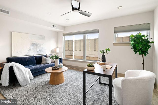 429 SALMON ST, Philadelphia, PA 19125