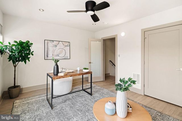 429 SALMON ST, Philadelphia, PA 19125