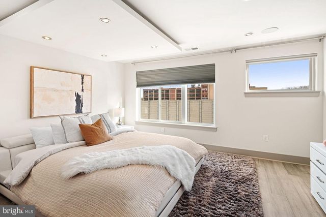 429 SALMON ST, Philadelphia, PA 19125