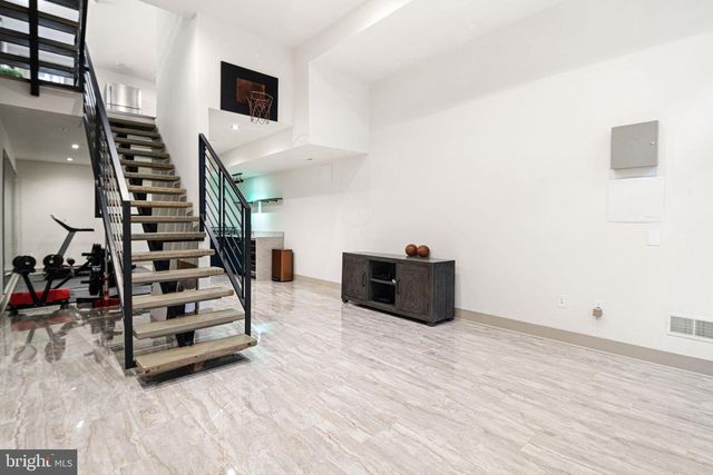 429 SALMON ST, Philadelphia, PA 19125