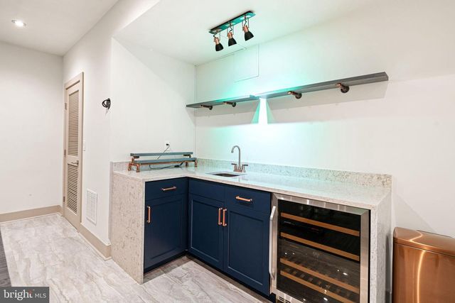 429 SALMON ST, Philadelphia, PA 19125