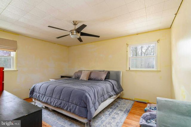 225 MAPLE DR, Browns Mills, NJ 08015