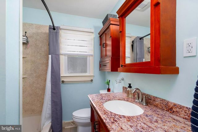 225 MAPLE DR, Browns Mills, NJ 08015