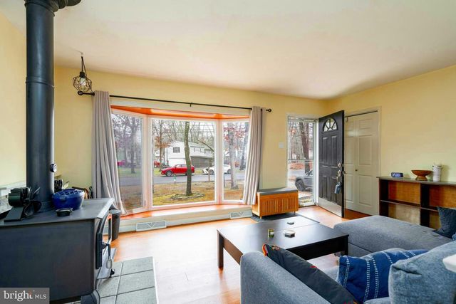 225 MAPLE DR, Browns Mills, NJ 08015