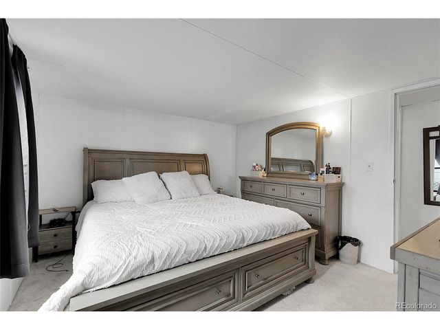 371 S Main St, Byers, CO 80103