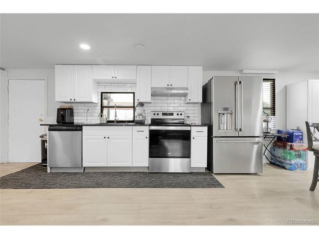 371 S Main St, Byers, CO 80103