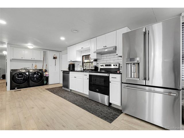 371 S Main St, Byers, CO 80103