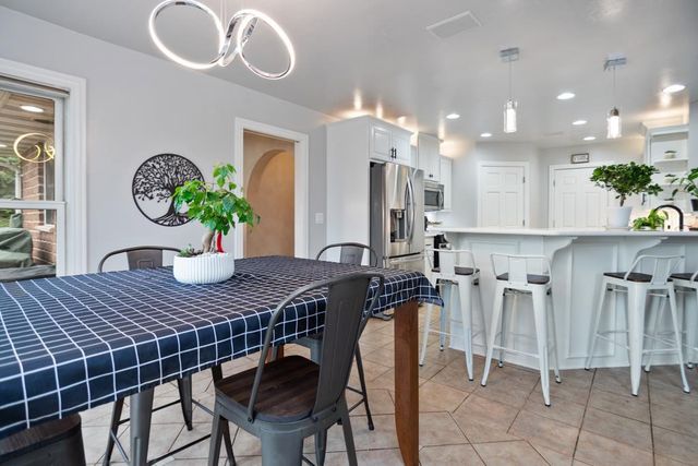 702 MARCKS COURT, Luxemburg, WI 54217