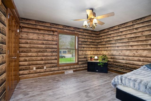 702 MARCKS COURT, Luxemburg, WI 54217