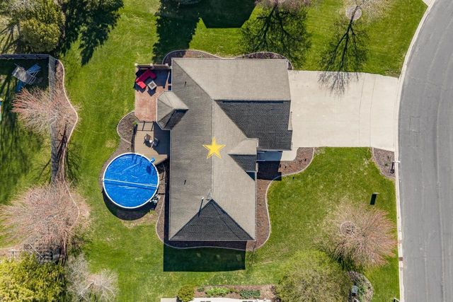 702 MARCKS COURT, Luxemburg, WI 54217