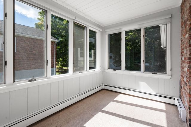 139 Webster St, Needham, MA 02494
