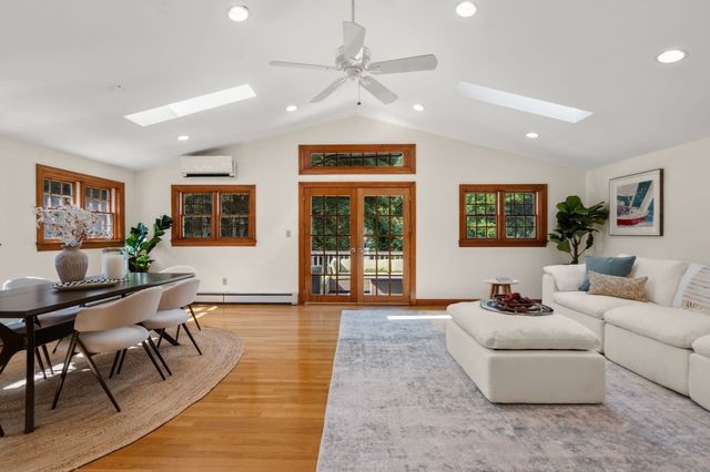 139 Webster St, Needham, MA 02494