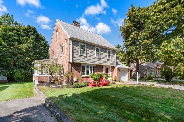 139 Webster St, Needham, MA 02494