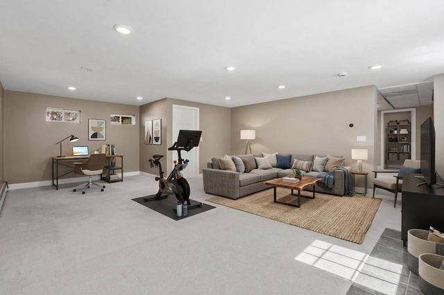 139 Webster St, Needham, MA 02494