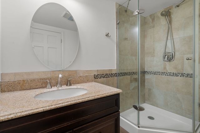 139 Webster St, Needham, MA 02494