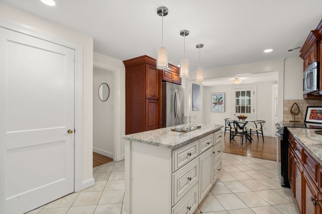 139 Webster St, Needham, MA 02494