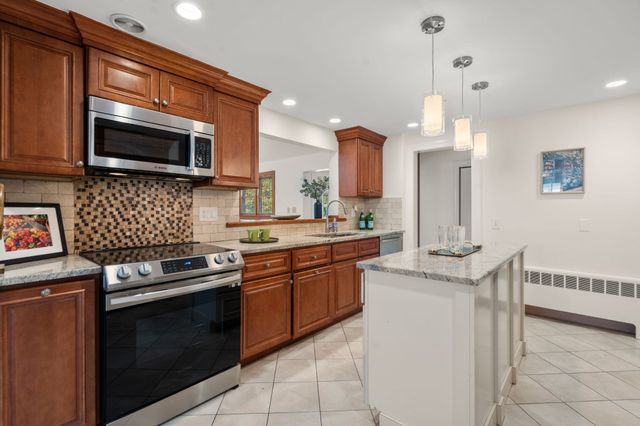 139 Webster St, Needham, MA 02494