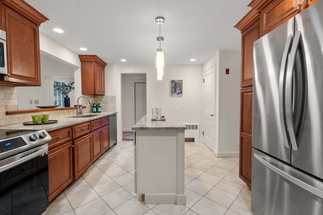 139 Webster St, Needham, MA 02494