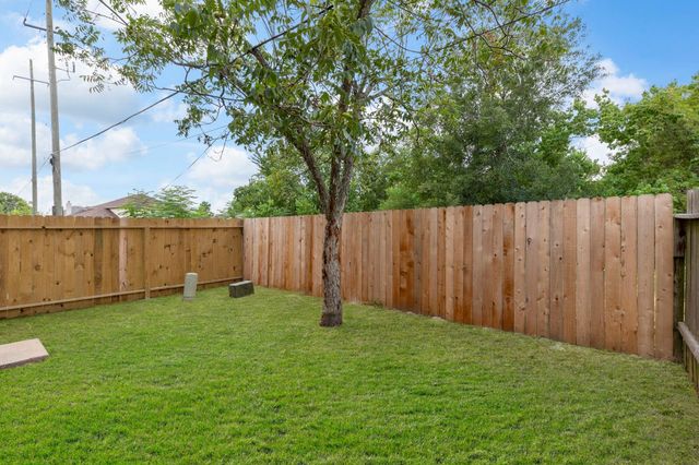6015 Pennworth Lane, Houston, TX 77084