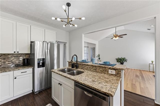 3021 Black Fox Drive, Loganville, GA 30052