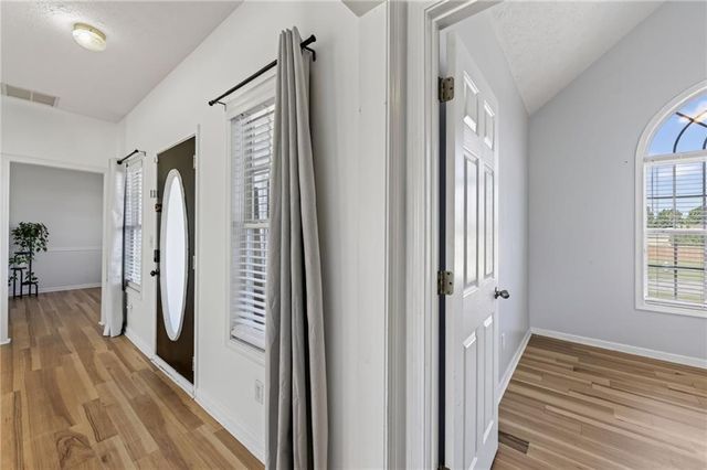 3021 Black Fox Drive, Loganville, GA 30052
