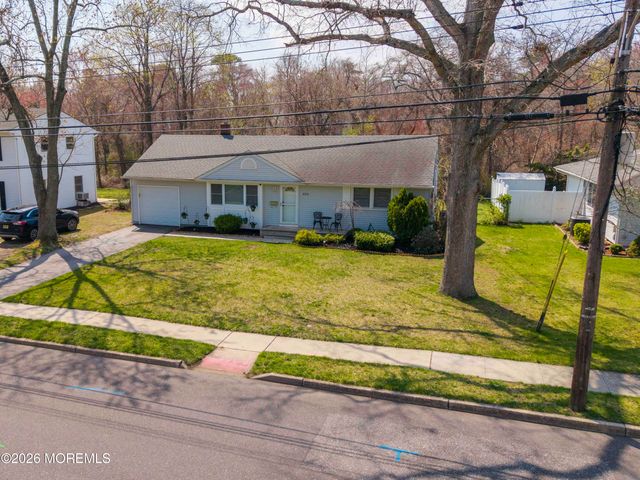 834 Brookside Drive, Toms River, NJ 08753