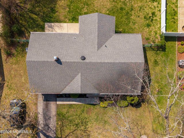 834 Brookside Drive, Toms River, NJ 08753