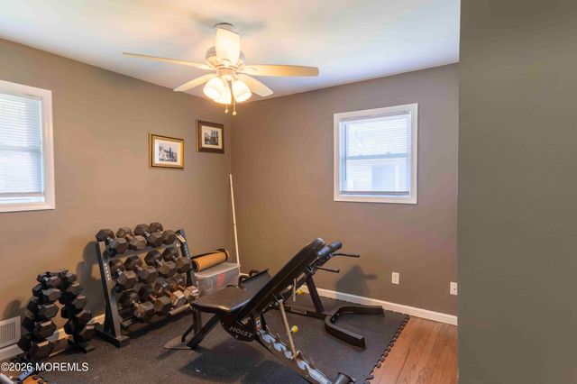 834 Brookside Drive, Toms River, NJ 08753