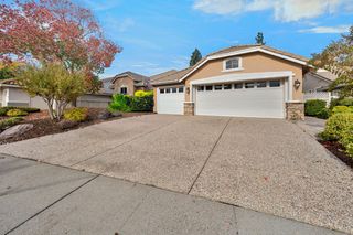 325 Station Ct, Roseville, CA 95747