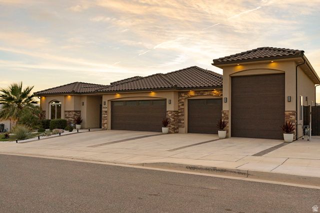 3504 S PECOS DR, Washington, UT 84780