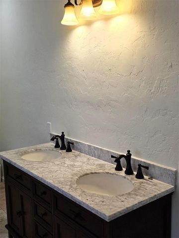 20171 208th Street, Purcell, OK 73080