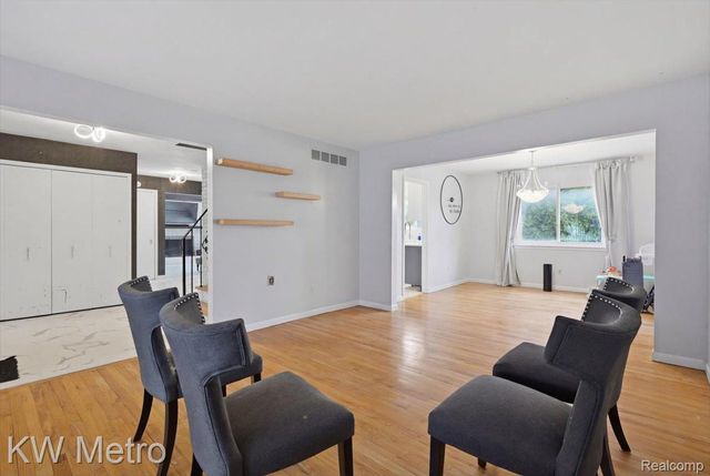 29450 Sharon Lane, Southfield, MI 48076