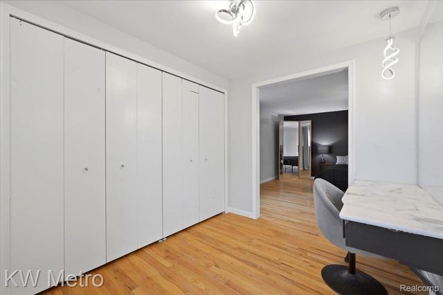 29450 Sharon Lane, Southfield, MI 48076