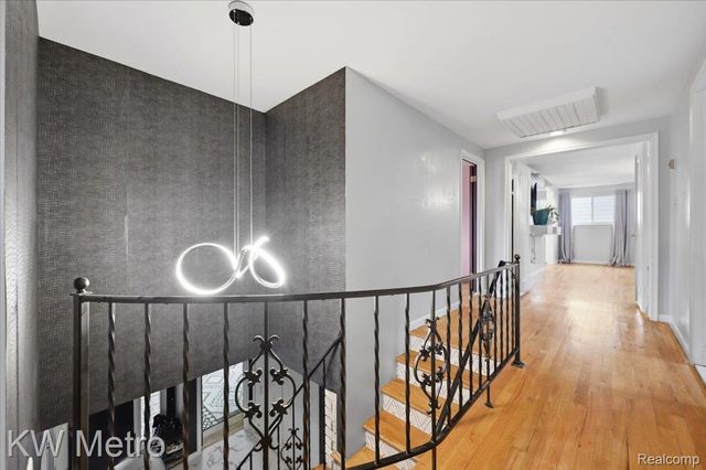 29450 Sharon Lane, Southfield, MI 48076