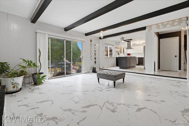 29450 Sharon Lane, Southfield, MI 48076