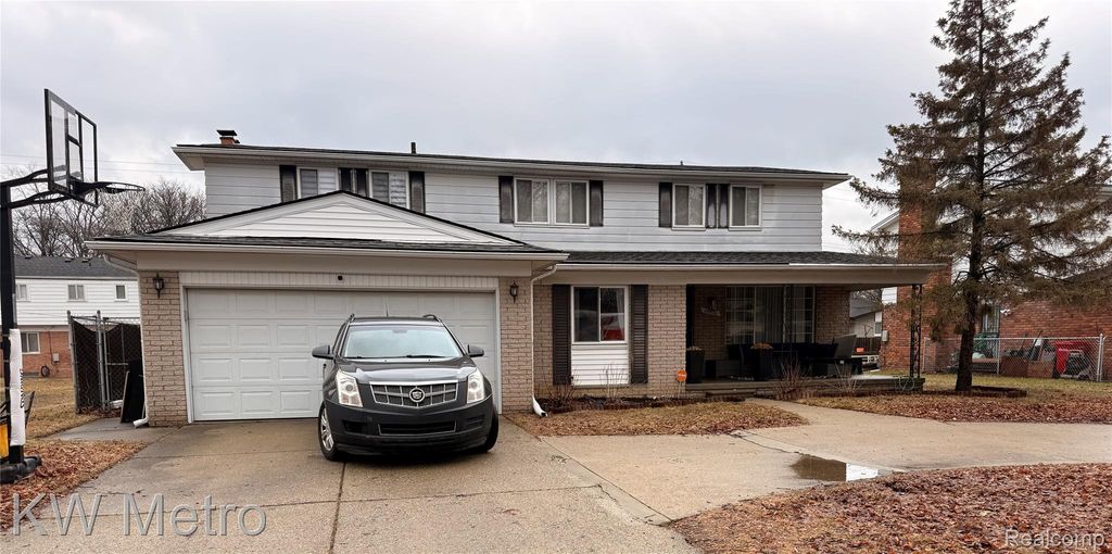 29450 Sharon Lane, Southfield, MI 48076