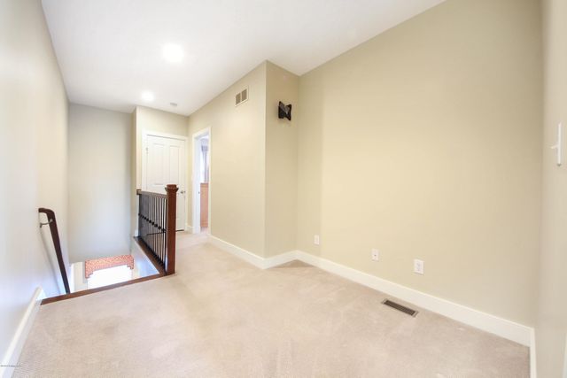 9317 Norton Commons Blvd, Prospect, KY 40059