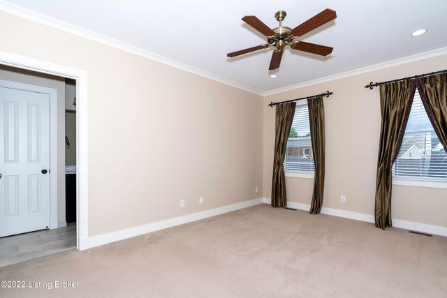 9317 Norton Commons Blvd, Prospect, KY 40059