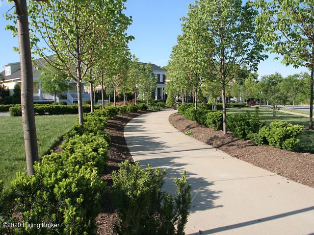 9317 Norton Commons Blvd, Prospect, KY 40059