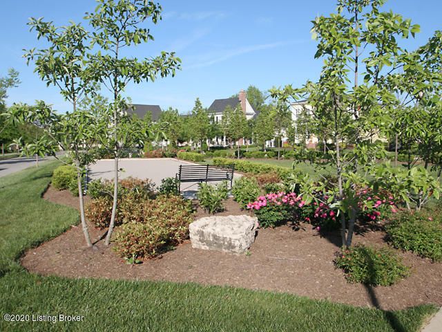 9317 Norton Commons Blvd, Prospect, KY 40059
