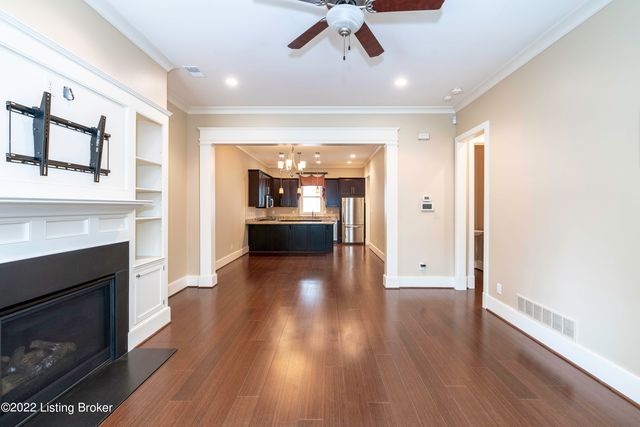 9317 Norton Commons Blvd, Prospect, KY 40059