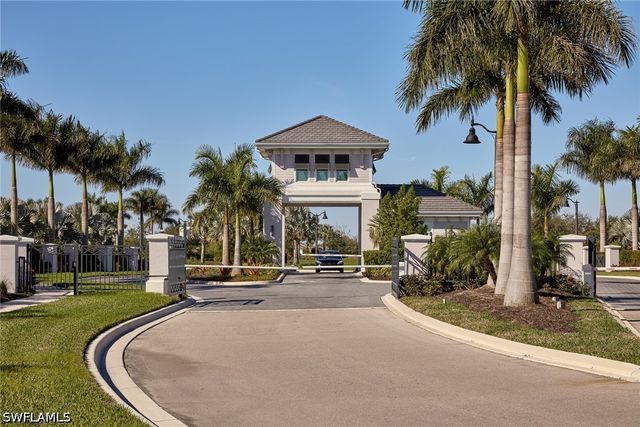 5583 DOUBLE EAGLE CIR 4115, Ave Maria, FL 34142