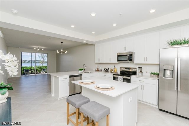 5583 DOUBLE EAGLE CIR 4115, Ave Maria, FL 34142