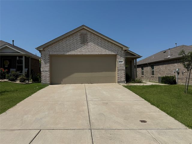2833 HIGHGARDEN Trail, Crandall, TX 75114